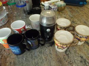lot 54 image: Coffee Grinder and Coffee Cups