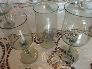lot 66 image: Lenox Green Crystal with Flower in the bottom of the glass Matches Lot 67