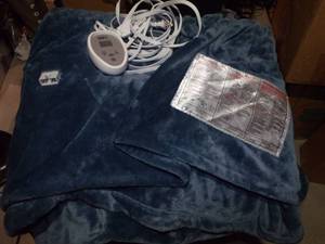 lot 80 image: Working King Size Electric Blanket