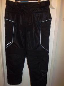 lot 85 image: Womens Motorcycle Pants, No Holes, Rips, Tears or Stains, Waist 38 Adjustable