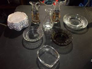 lot 137 image: Vintage Decorative Oil and Vinegar Cruets and Vintage Ashtrays