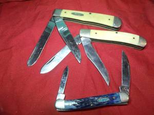 lot 154 image: Three Case 2 Blade Pocket Knives
