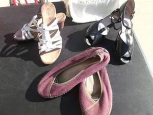 lot 276 image: Size 12 Womens Shoes