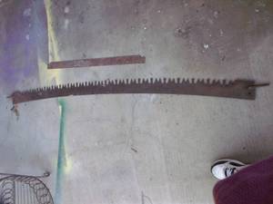 lot 332 image: Large and Small Vintage two-person Cross Cut Hand Saws