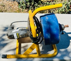 lot 33 image: BrassCraft Electric Drain Cleaner Model BC260