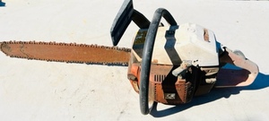 lot 36 image: Huskvarna Chainsaw