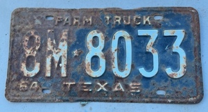 lot 68 image: Vintage 1964 Texas Farm Truck License Plate 8M 8033