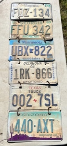 lot 74 image: Wall-Hanging Collection of 6 Vintage License Plates