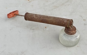 lot 82 image: Vintage Bug PumpGarden Sprayer WGlass Container