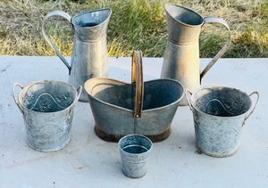 lot 103 image: Vintage Galvanized Metal Pitchers, Buckets, &amp Tub With Handle