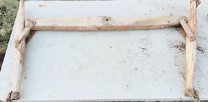 lot 114 image: Antique Part To Wagon Tongue