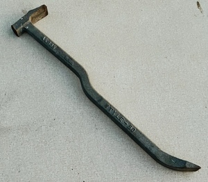 lot 122 image: Vintage 27 Firefighter Halligan Tool Akron Style-50