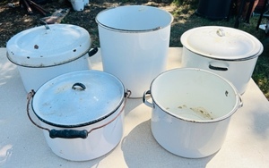 lot 154 image: Five Vintage Enamelware White With Black Trim Stock Pots - Great For Farmhouse Decor