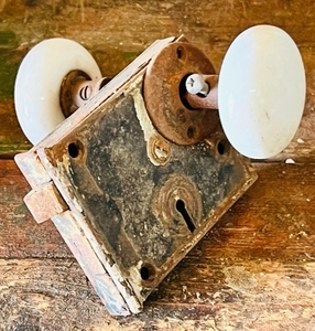 lot 177 image: Antique Lock Set W White Porcelain Door Knobs