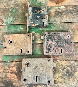 lot 193 image: Four AntiqueVintage Door LockLatch Mechanisms