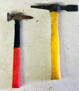 lot 213 image: Lenco 12 Chipping Hammer &amp OEM Industrial Specialty Hammer