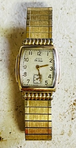 lot 233 image: Vintage 1930s Elgin Deluxe Manual Wind Mens Watch- Needs Stem