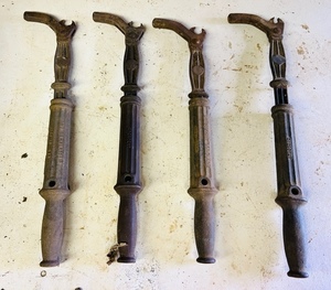 lot 249 image: Lot of 4 Vintage Bridgeport No. 56 SUREGRIP Slidehammer Nail Puller  Primative Farm Tool