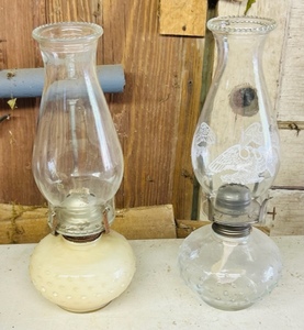 lot 265 image: Lot of 2 Vintage Lamplight Farms Kerosene Lamps