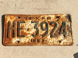 lot 288 image: Vintage 1963 Texas License Plate