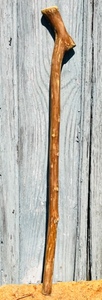 lot 315 image: Vintage Hand Carved Wooden Walking StickCane