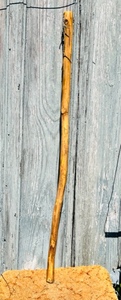 lot 323 image: Vintage Folk Art Natural Wooden Walking StickWizard Staff