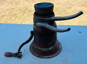 lot 338 image: Antique Hand Cranked MilkCream Separator