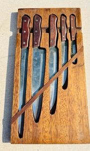 lot 380 image: Vintage Maxam Steel 4 Piece Chef & Carving Knives