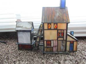 lot 18 image: Stainglass water mill house lamp, water wheel needs repair
