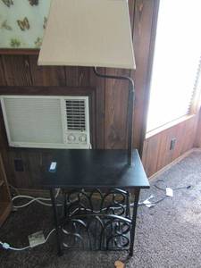 lot 25 image: floor lamp table with bottom storage for books,  251420