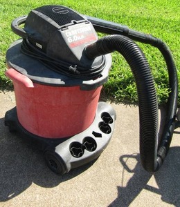 lot 98 image: Craftsman 6.0 commercial shop vac all attachments