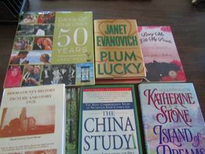 lot 318 image: book lot includes, HOOD COUNTY, Katherine stone, China study, Bury me with my pearls and more