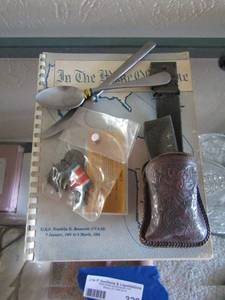 lot 329 image: IN THE MARK OF DRAKE, MILITARY ITEMS - BELT, EATING UTENSILS  PLUS