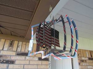 lot 347 image: 3D American flag wind chime