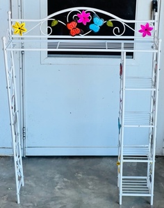 lot 86 image: Nice Over the Toilet Bathroom Towl Rack