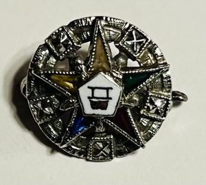 lot 43 image: Vintage Hand-Crafted Daughter of the Eastern Star Pin
