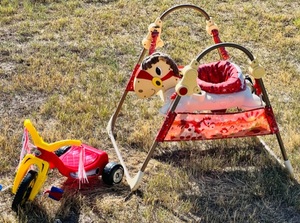 lot 126 image: Slightly Used Infant Bouncy Horse and Big Wheel