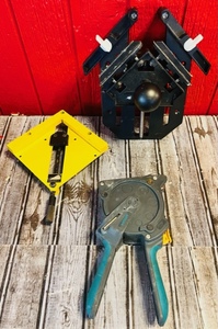 lot 140 image: Logan Wood Picture Frame Joiner, Corner Clamp, &amp Wolfcraft One-Hand Ratcheting Band Clamp- For Making Wooden Picture Frames
