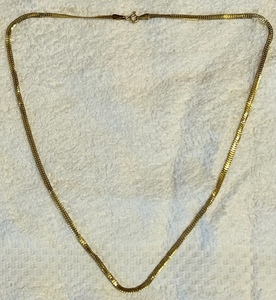 lot 14 image: 14KT Gold Necklace Made in Italy&nbsp18