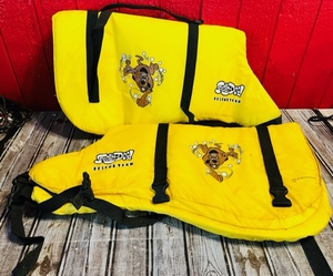 lot 171 image: Extra Large Stearns Pet Vest Model SPV-6551 Life Jackets
