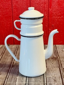 lot 186 image: Vintage Stovetop CoffeeTea MakerPerculator