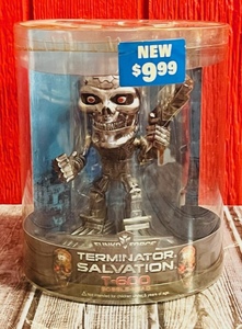 lot 200 image: 2009 Funko Force Terminator Salvation T-600 Wobblers Bobblehead