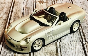 lot 208 image: Durango 118 Scale Die Cast 1999 Shelby Series 1