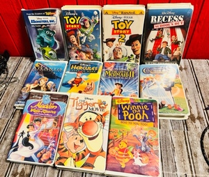 lot 242 image: Eleven Disney Classic VHS Movies
