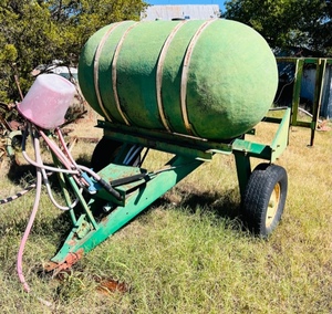 lot 25 image: Continental Belton Company Sprayer