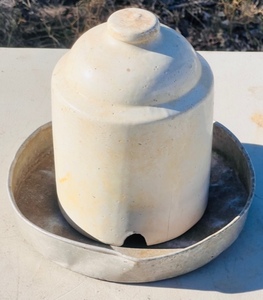 lot 33 image: Antique Baby Chick Waterer
