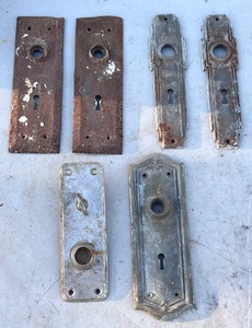 lot 63 image: Six AntiqueVintage Door Plates