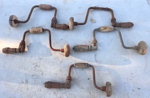 lot 66 image: Five Assorted Vintage Hand Drills