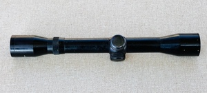 lot 134 image: Glenfield 4 x 32 Centered Reticle Rifle Scope