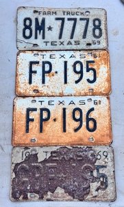 lot 181 image: Four 1961-1968 Texas Car &amp Farm Truck License Plates